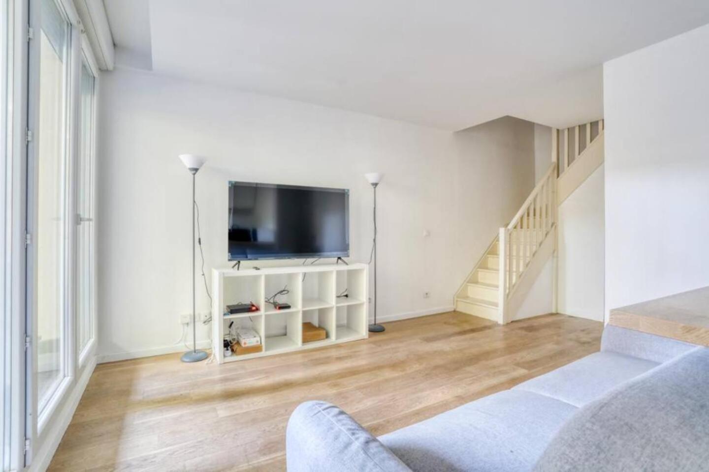 Comme Chez Vous Appartement 2 Chambres Nanterre Exterior photo